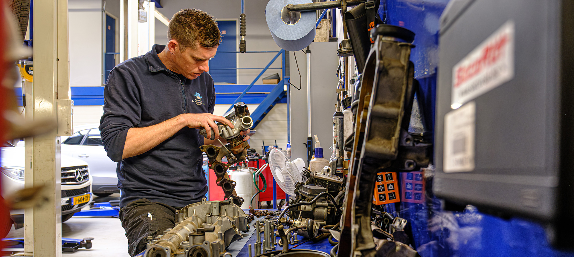 over-ons-garagebedrijf-van-veenhuisen-4a